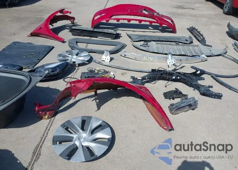 2023 Tesla Model Y Awd/Long Range Dual Motor All-Wheel Drive из США, поврежденный, VIN 7SAYGAEEXPF830119